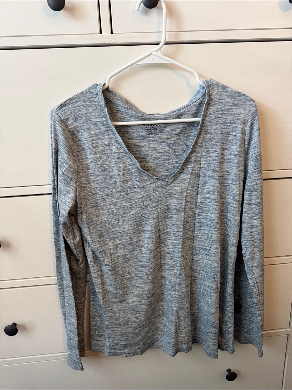 Merona Heather Gray V-Neck Long Sleeve Top